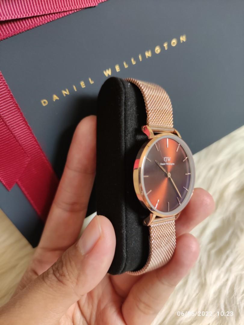 Original Daniel Wellington Petite Amber, Women's Fashion, Watches