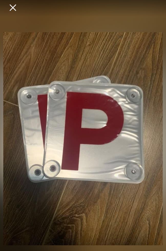 私家車P牌 反光, 汽車配件, 車牌 - Carousell