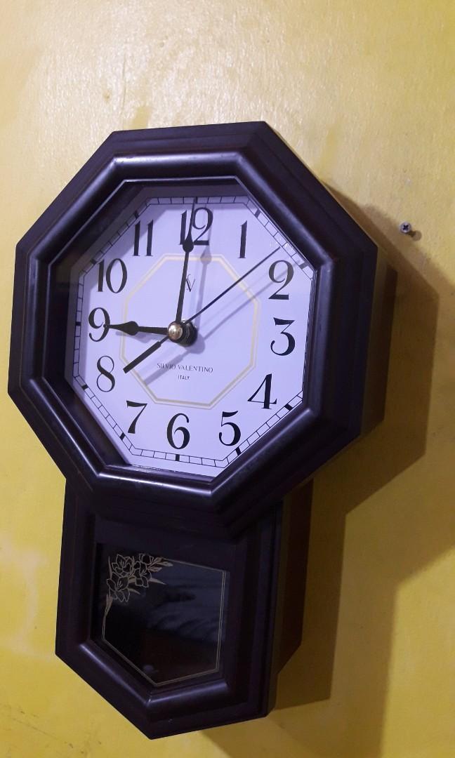 Pendulum clock ( vintage mini clock ) (Category: Clocks) located in Caloocan City. Submitted by great_2003 (Listing ID 1164726697, Image 3). Description: good running condition refurbished 1 pc double AA battery not included all plastic material octagonal design as is only wysiwyg.