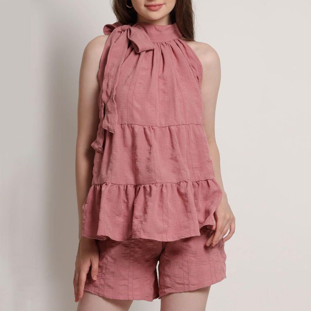 Pink gia set lunamoon label