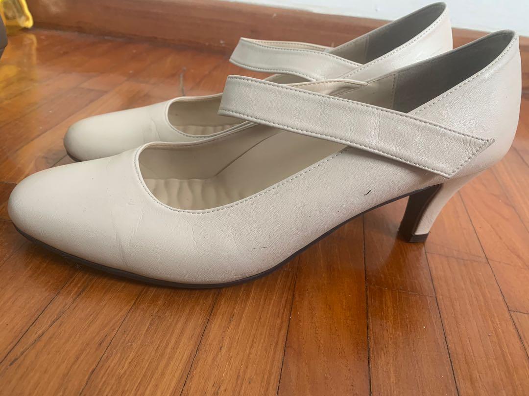 White two inch heels store