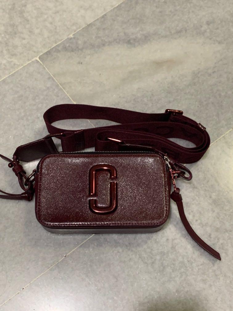 Marc jacobs hotsell snapshot maroon