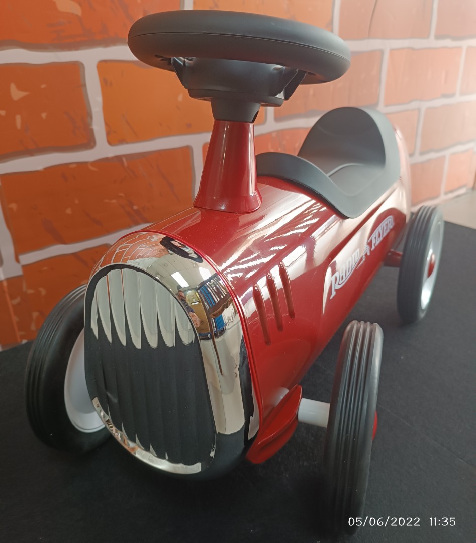 Radio Flyer Little Red Roadster, Hobbies & Toys, Toys & Games on Carousell