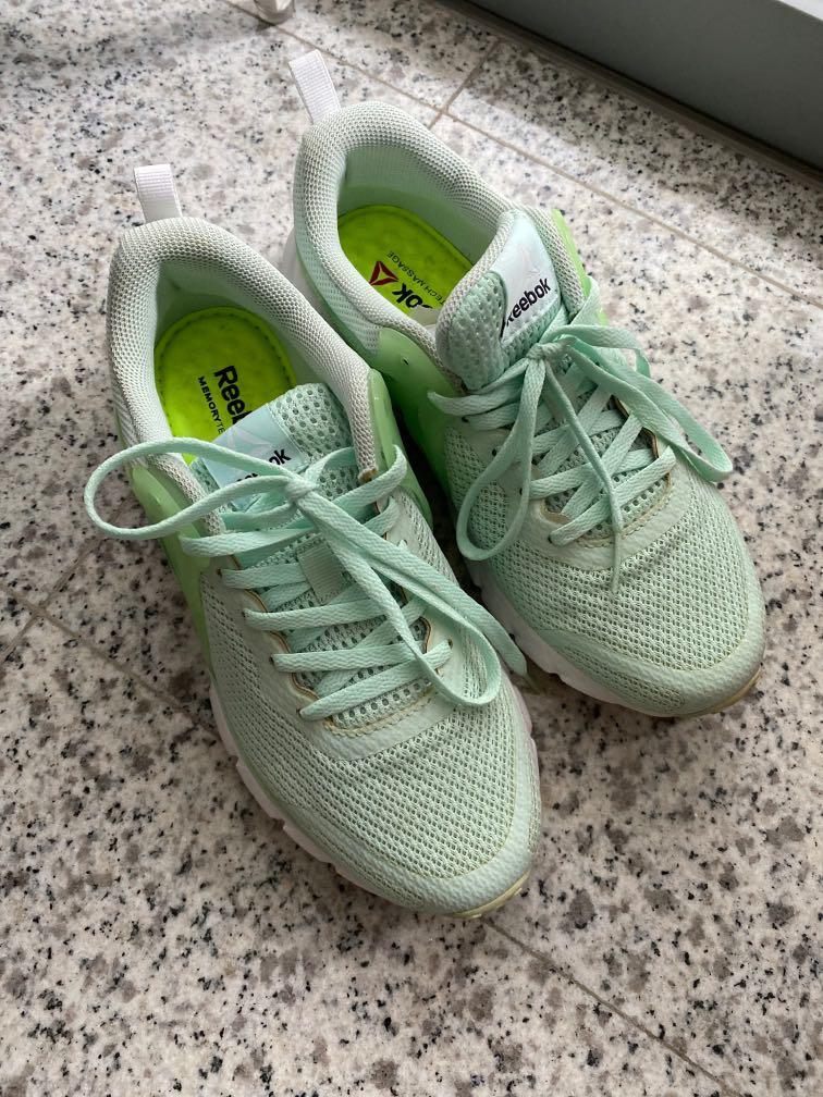 Reebok running shoes green deals