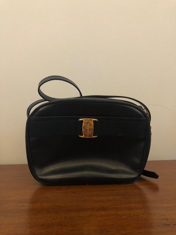 Salvatore hotsell camera bag