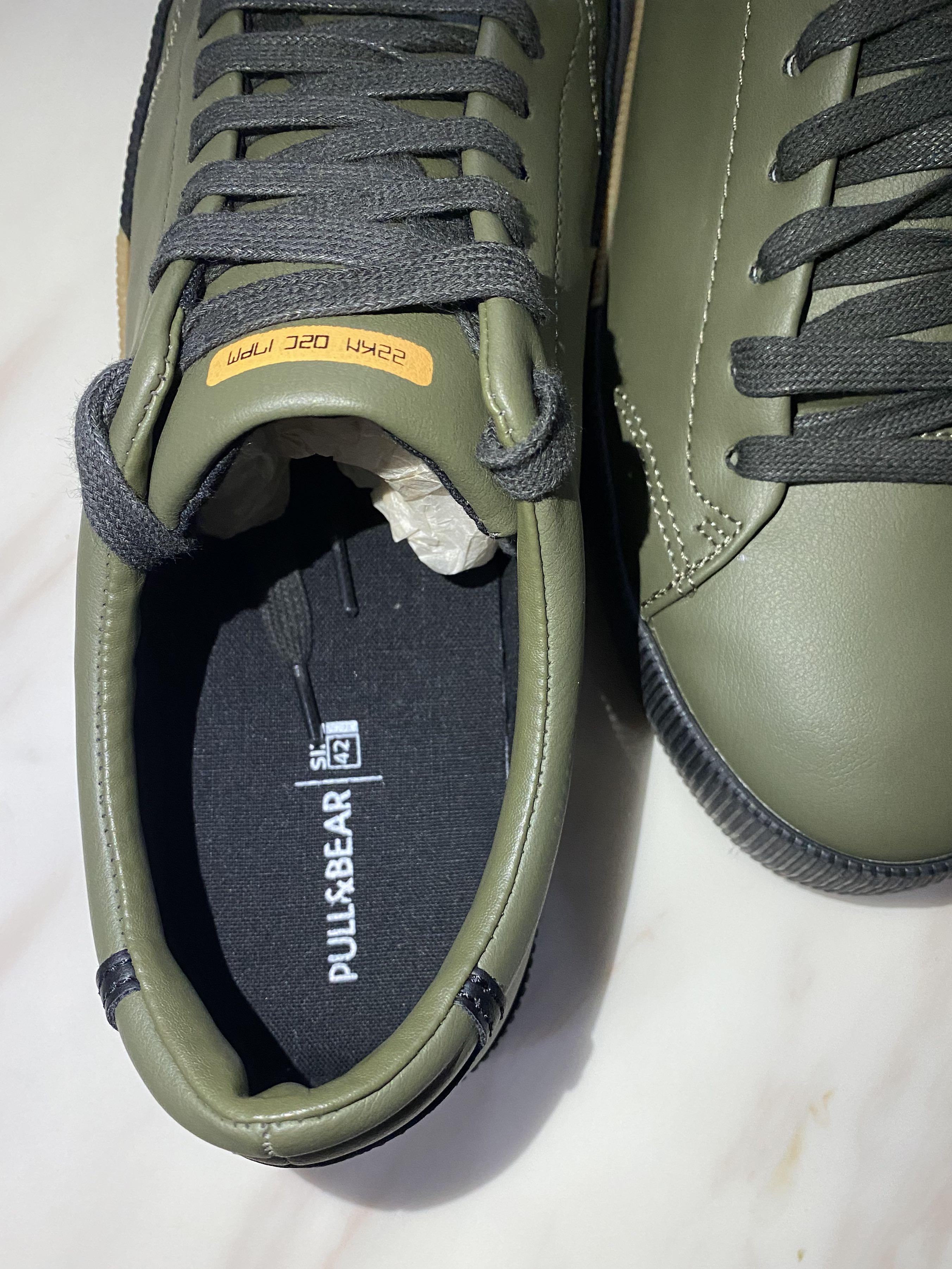 Pull and hotsell bear sneakers
