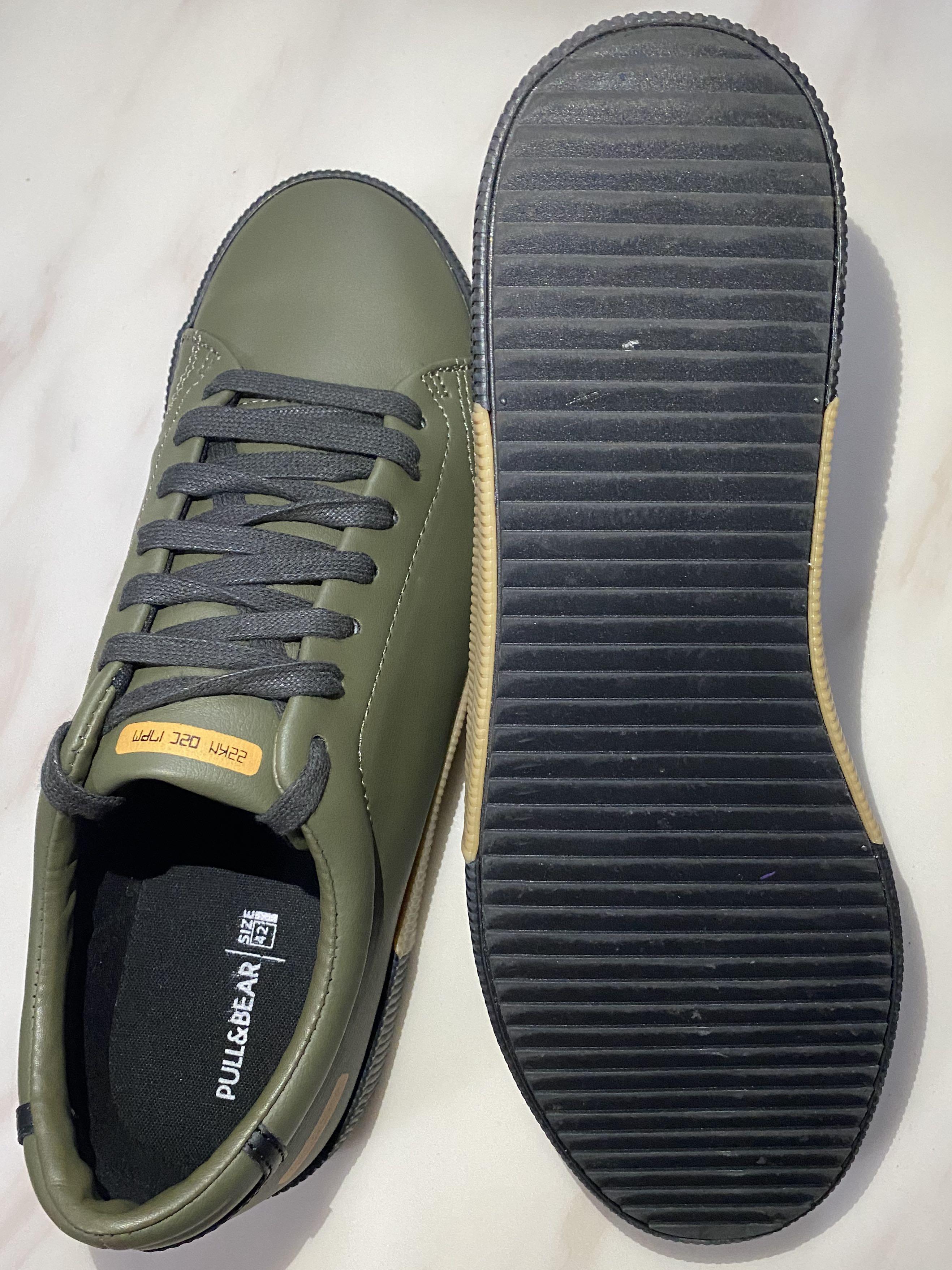 Pull and outlet bear shoes sale