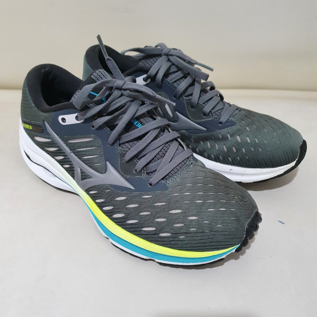 Sepatu Running Mizuno Wive Rider 24 W, Fesyen Pria, Sepatu , Sneakers di  Carousell