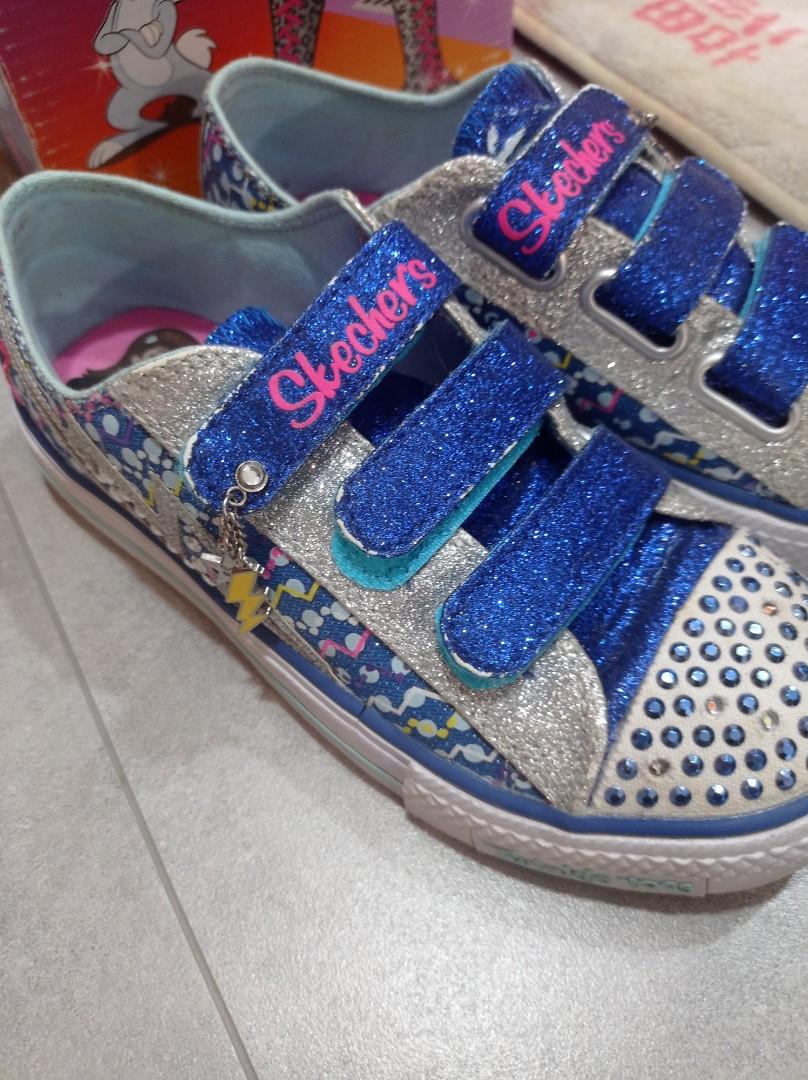 Twinkle toes shoes not lighting up discount
