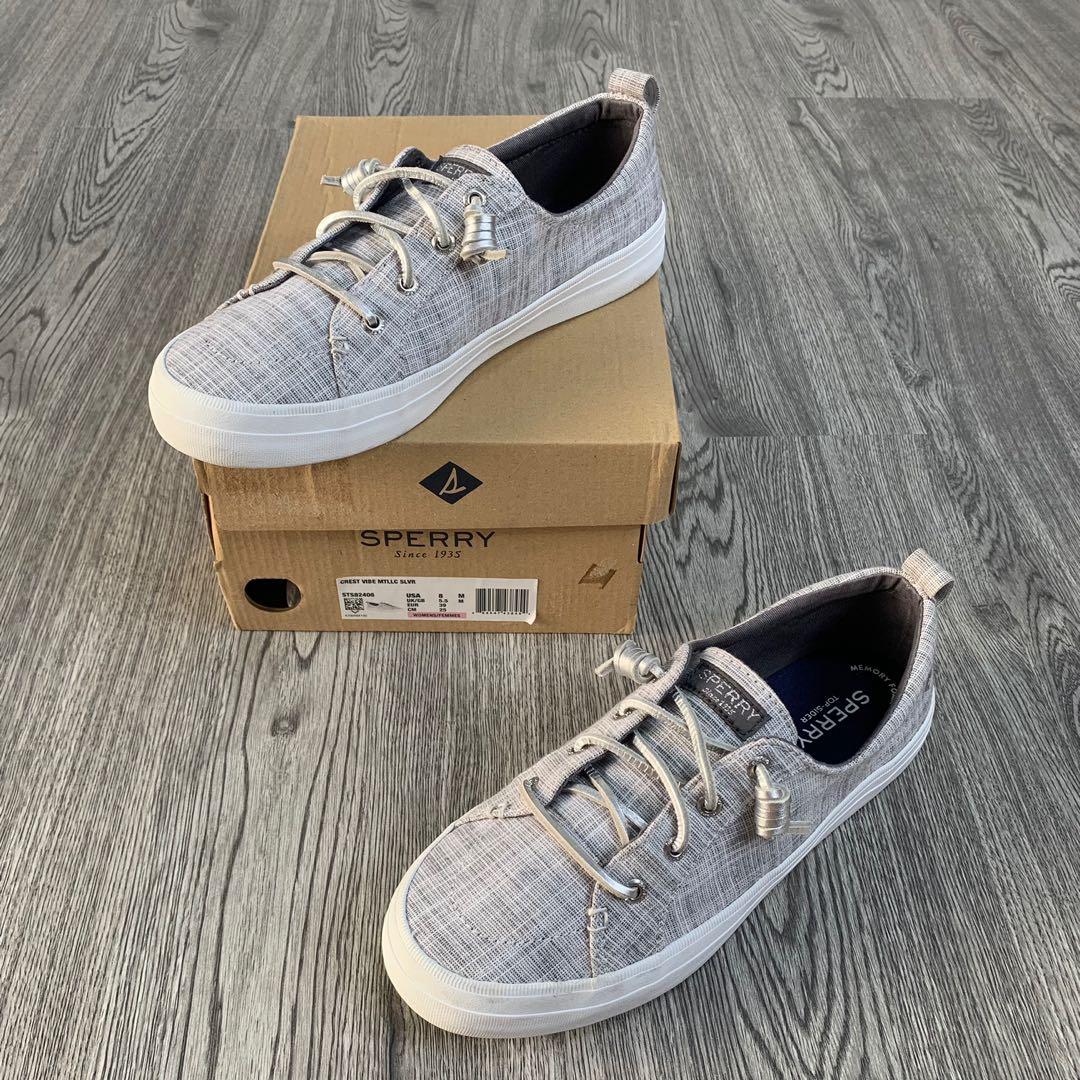 Sperry crest vibe metallic silver store