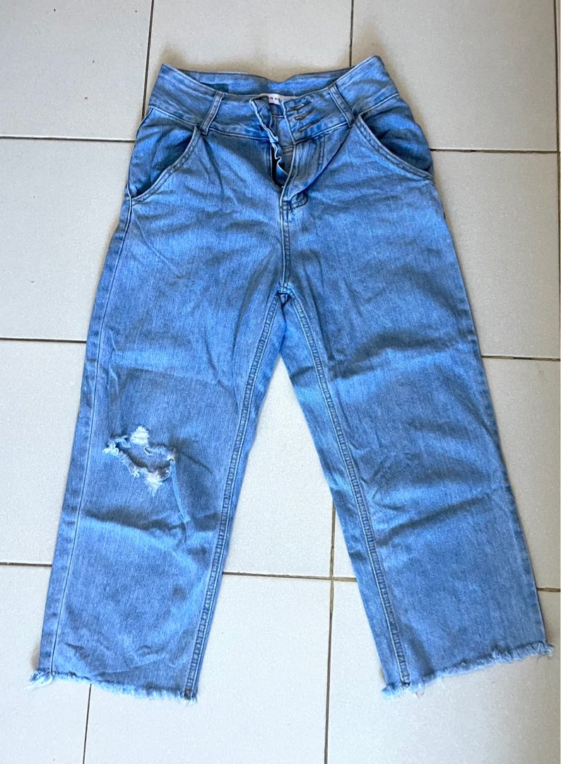 Square maong pants, Women's Fashion, Bottoms, Jeans on Carousell