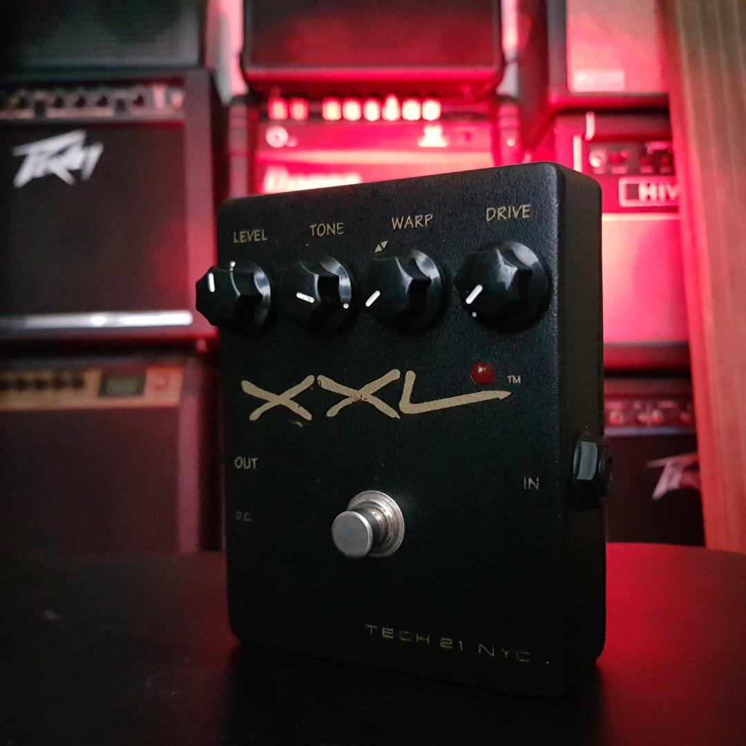 Tech 21 XXL (Used) (Category: Musical Instruments) located in Baguio. Submitted by therolling.store (Listing ID 1164688149, Image 2). Description: Note: -Fix Price -Unit with Box -Power Supply NOT included "Obese, megalithic, dynamic distortion! The Tech 21 XXL Guitar Edition Overdrive Stomp Box lets you achieve a variety of results within the same setting depending on the manner and force of your pick attack with the Warp control. The median War