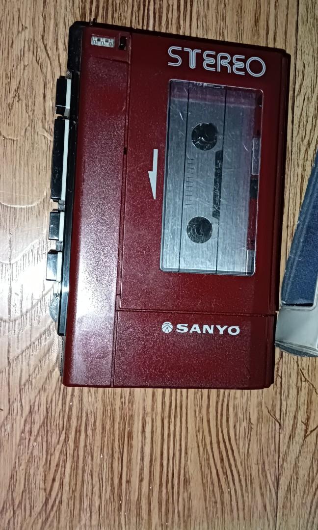Vintage Sanyo Cassette Player (Category: Portable Music Players) located in Antipolo. Submitted by carnagevisors1990 (Listing ID 1164770599, Image 2). Description: Vintage Sanyo M4440 WITH POWER ONLY AS IS. FOR COLLECTION DISPLAY PROPS PARTS SERVICE RESTORATION REPAIR. Location Antipolo City Rizal.