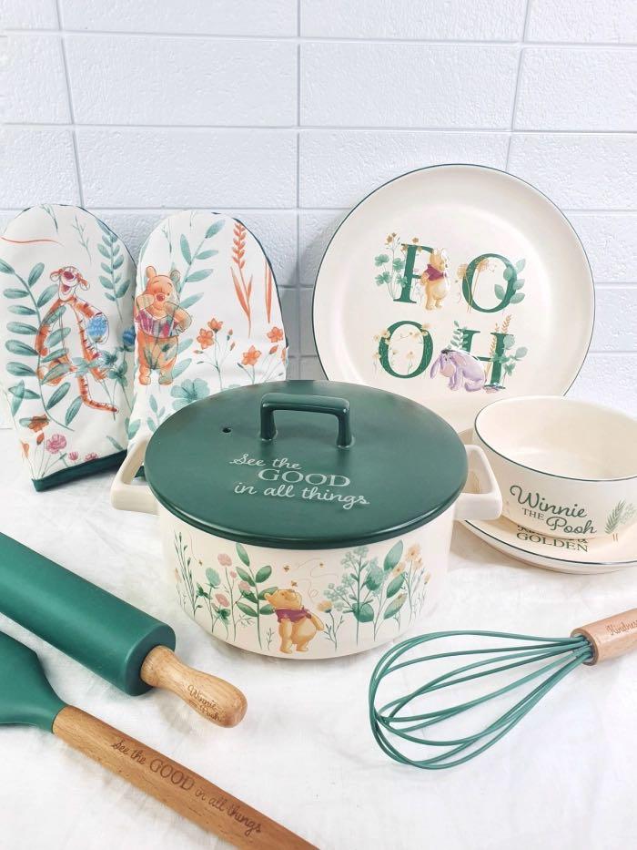 Winnie the shop pooh kitchen stuff