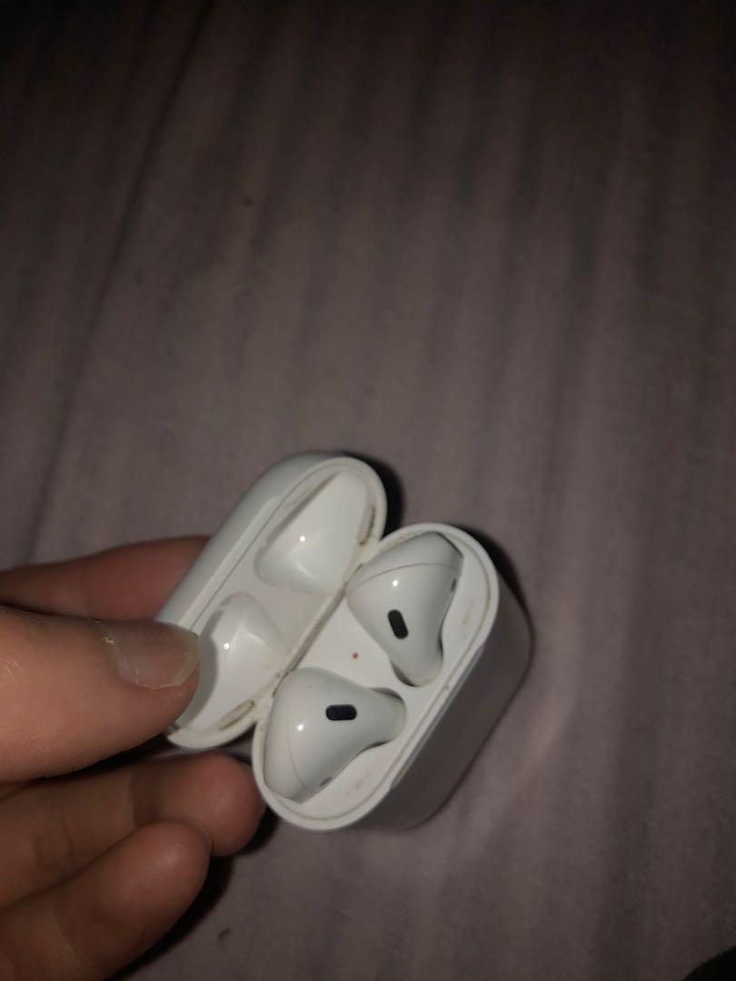 Airpods first generation carousell