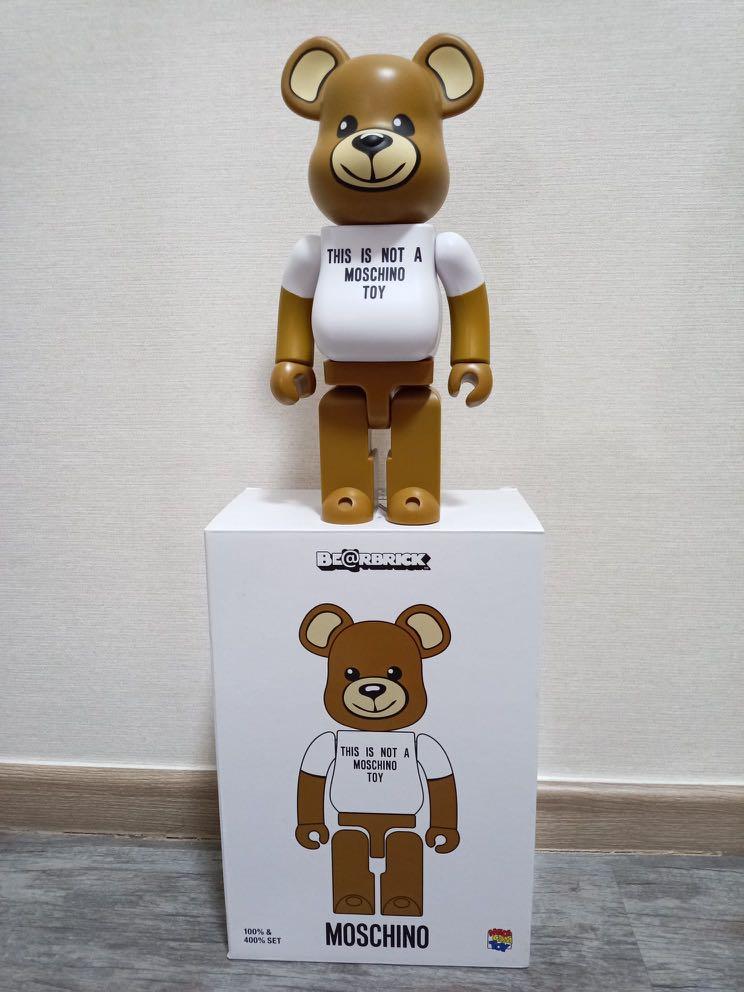 Bearbrick Macau 2020 Moschino 100% 400% (PRICE REDUCED), Hobbies 