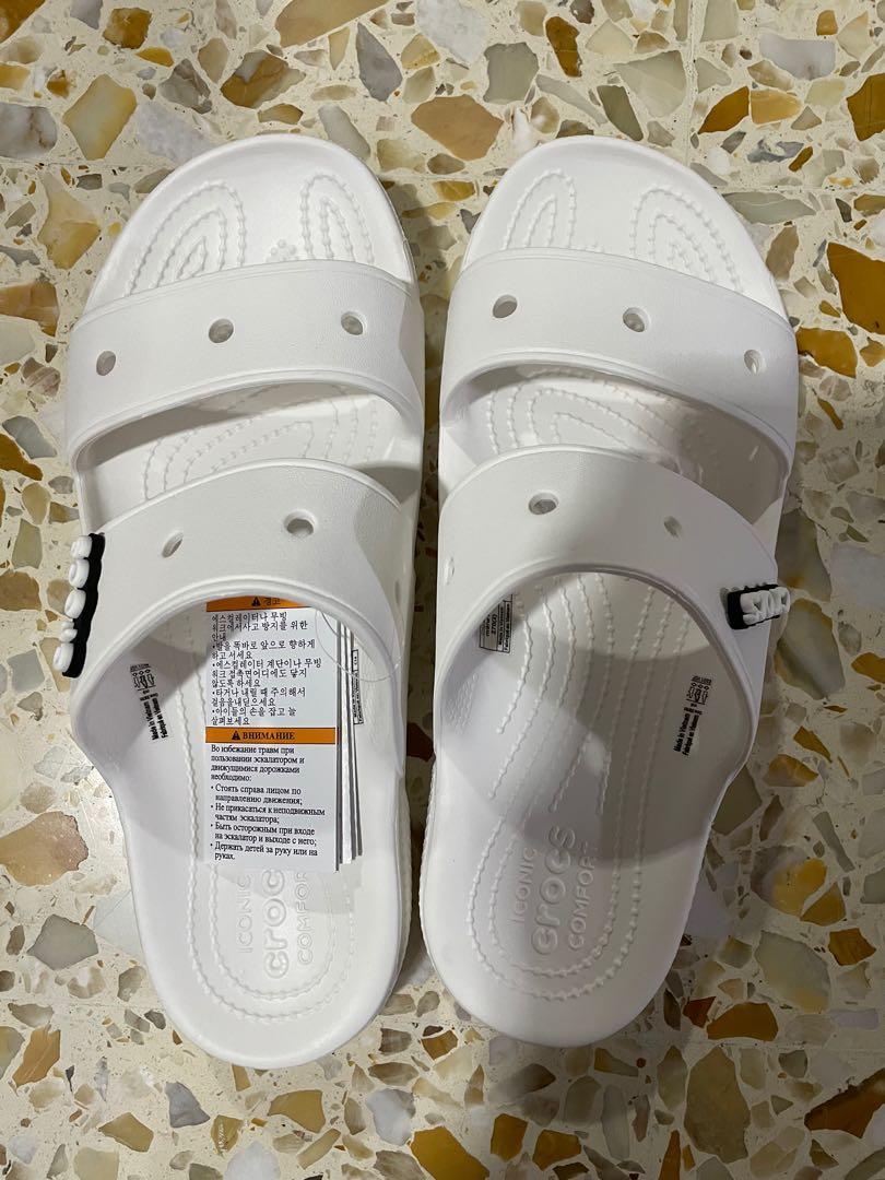 White slip on sale on crocs