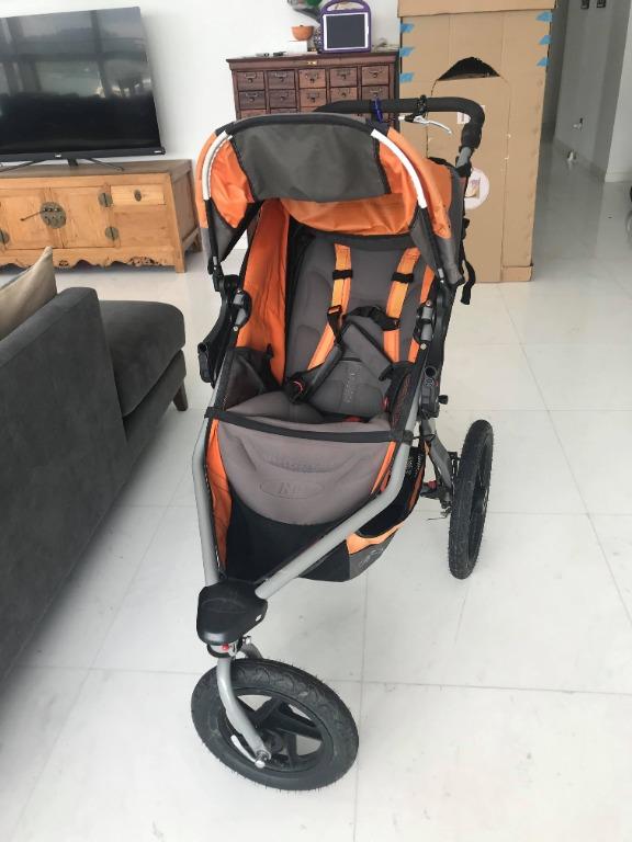 Orange bob 2025 jogging stroller