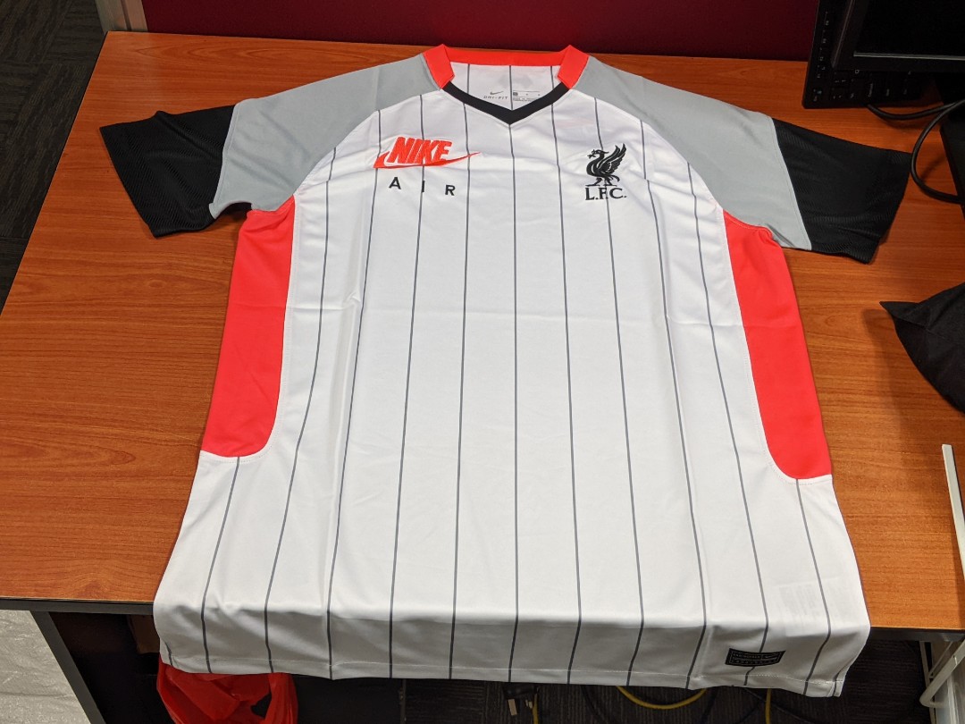 Camisa Liverpool LFC Air Max 21/22, Men 