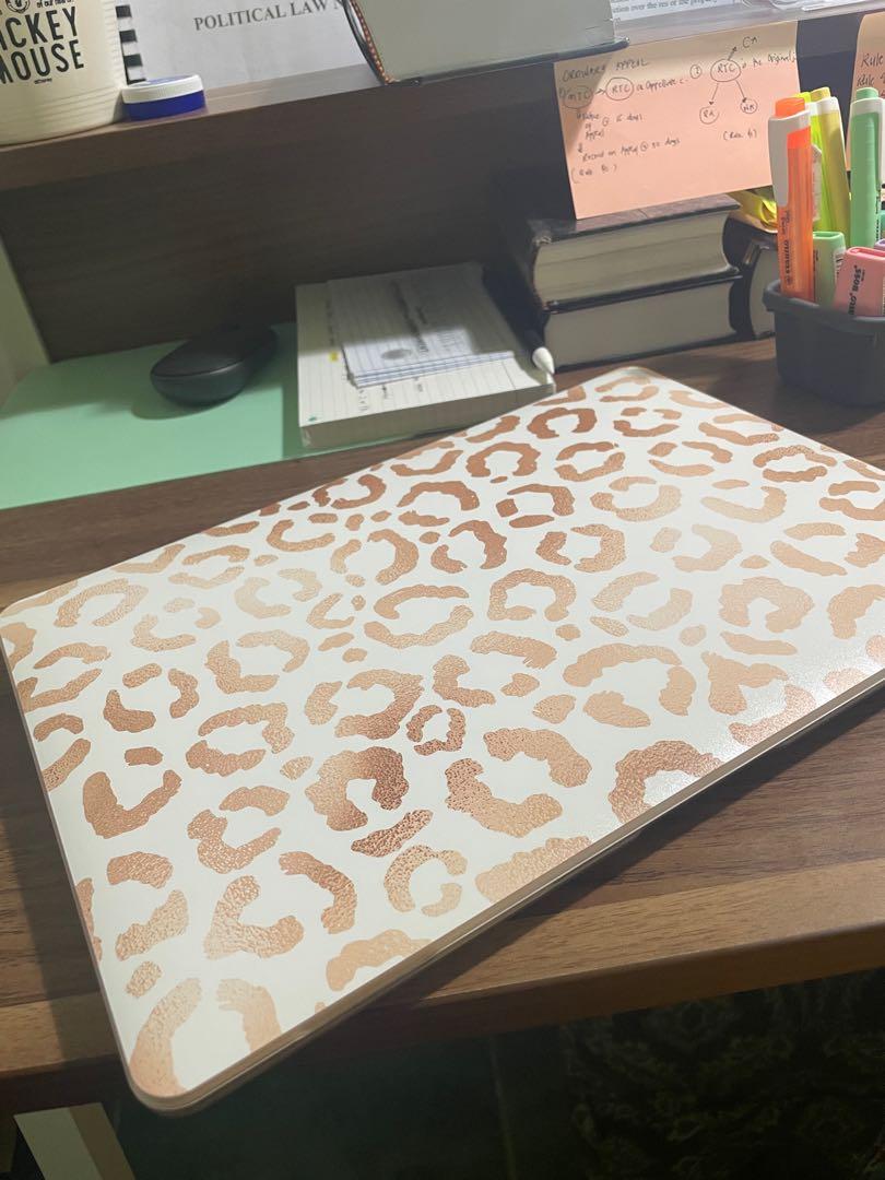 Casetify snap case for Macbook air “13 (2018-2020) (Category: Cases & Sleeves) located in Iligan City. Submitted by girlcatch24 (Listing ID 1164957334, Image 2). Description: Rfs: Change of heart. With box and bag. *may slight dents due to shipping. .