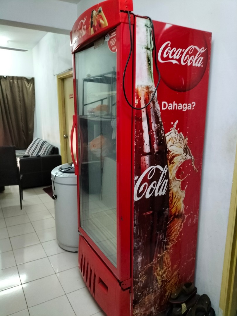 Second hand coca cola fridge sales