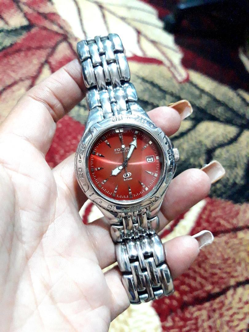 Fossil red hotsell and blue watch