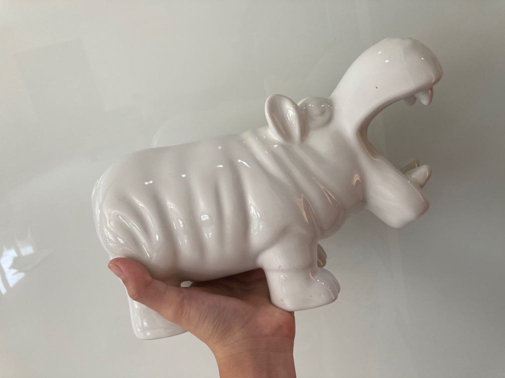 Hippo home decor white and yellow , Furniture & Home Living, Home Decor