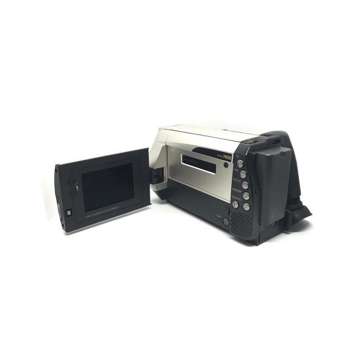 Hitachi Hi8 Video Camcorder VMH855LA NTSC, Photography, Video Cameras
