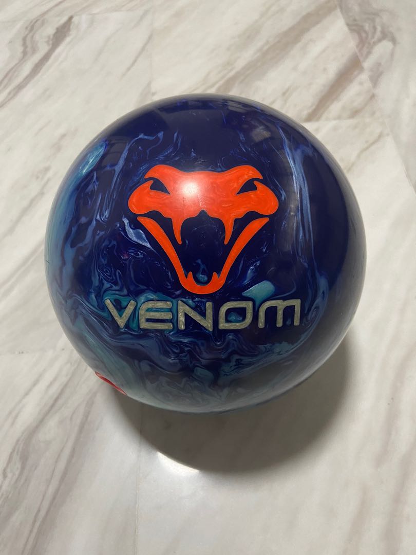 Motiv Blue Coral Venom 15lbs Bowling Ball, Sports Equipment, Sports
