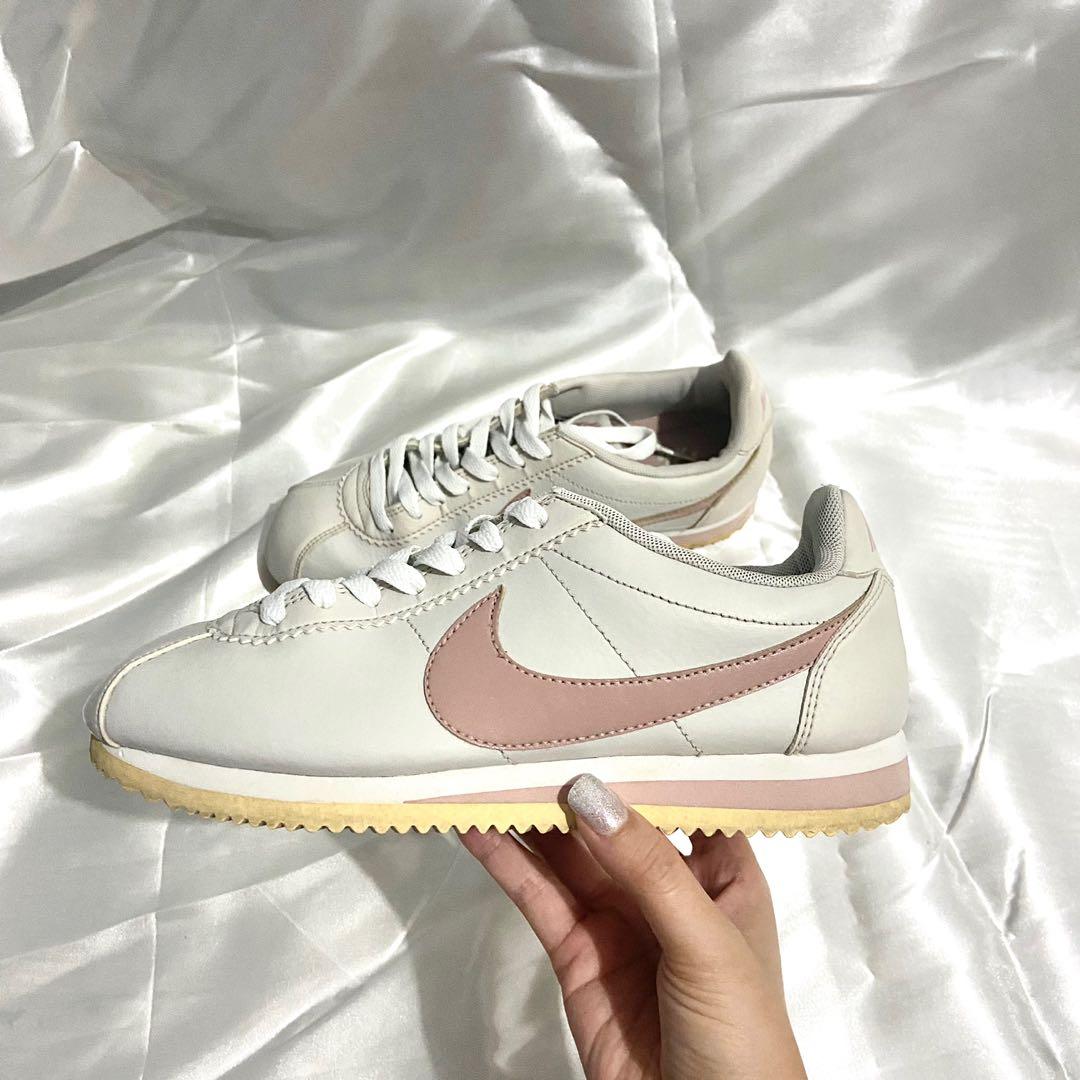Nike cortez discount pale pink