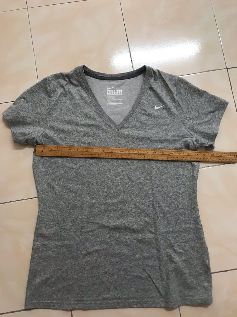 Nike dri fit v neck, Men's Fashion 