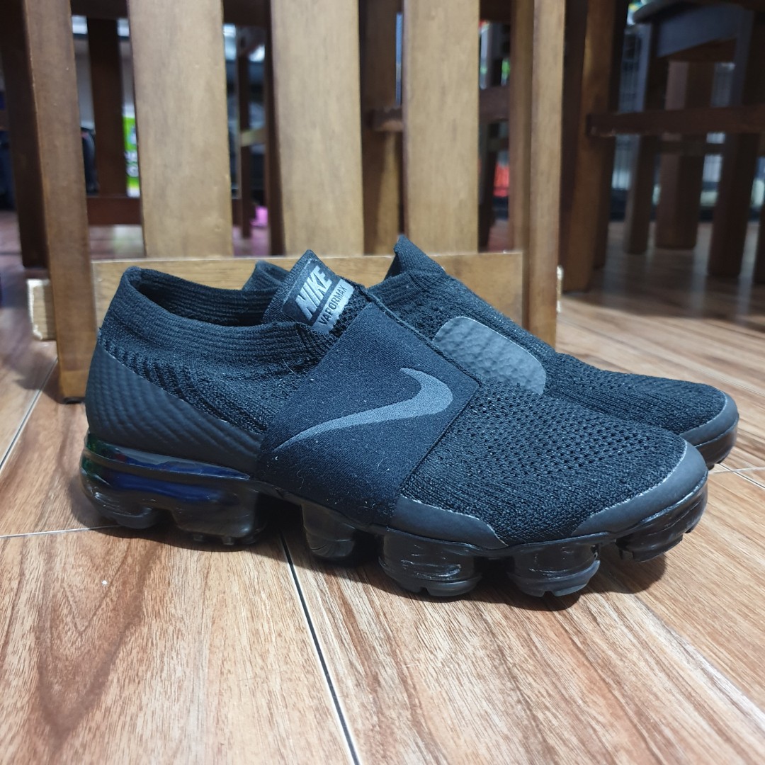 Vapormax with the strap on sale