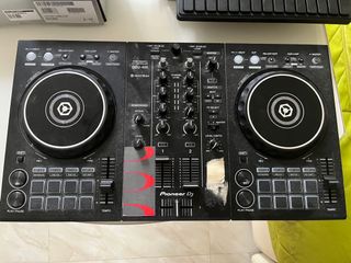 （分類：）位於 。 由 quad4 提交（商品編號 1164907822，圖片 1）。簡介： 。
