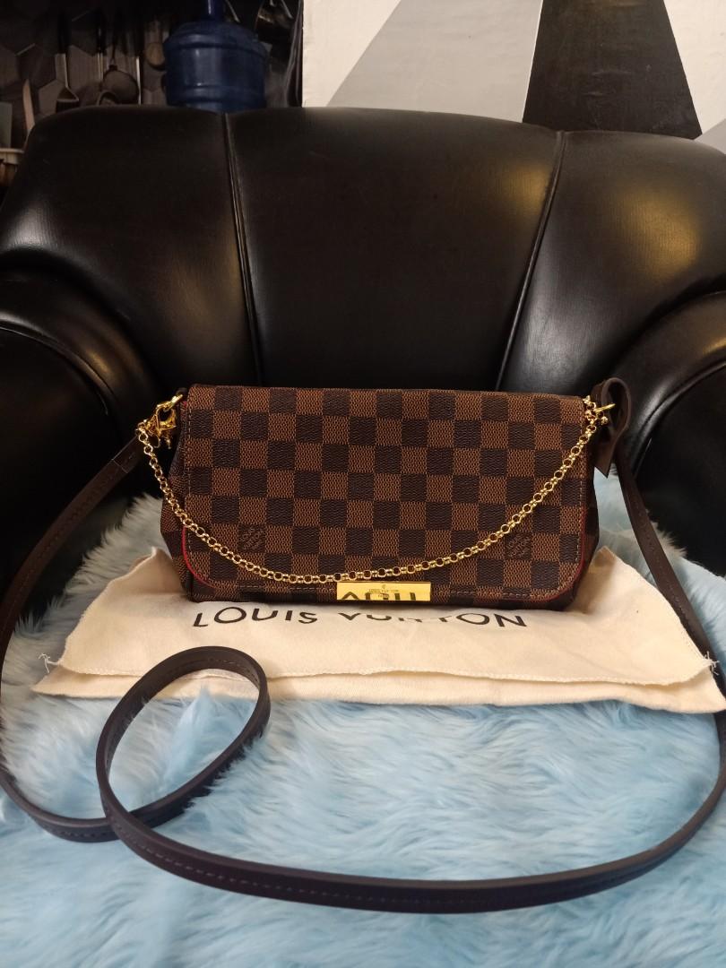 Preloved lv favorite damier (Category: Luxury Bags & Wallets) located in Cebu City. Submitted by day.98 (Listing ID 1164842912, Image 1). Description: 🇯🇵from japan surplus 🇯🇵genuine leather 🇯🇵no flaws 🇯🇵with dust bag 🇯🇵meduim size.
