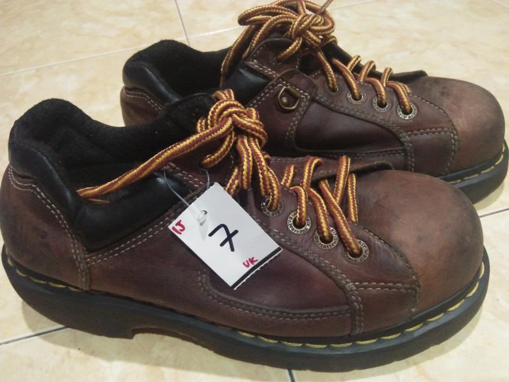 Safety Dr Martens ASTM F2413 05 Men s Fashion Footwear Boots on