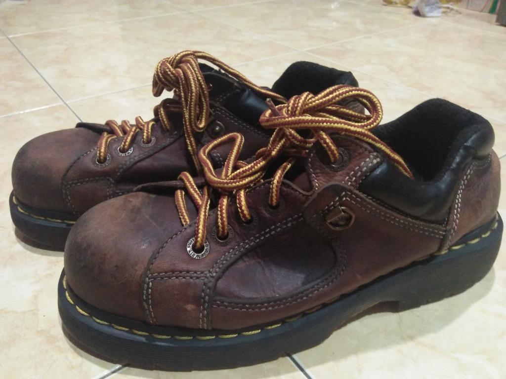 Safety Dr Martens ASTM F2413 05 Men s Fashion Footwear Boots on