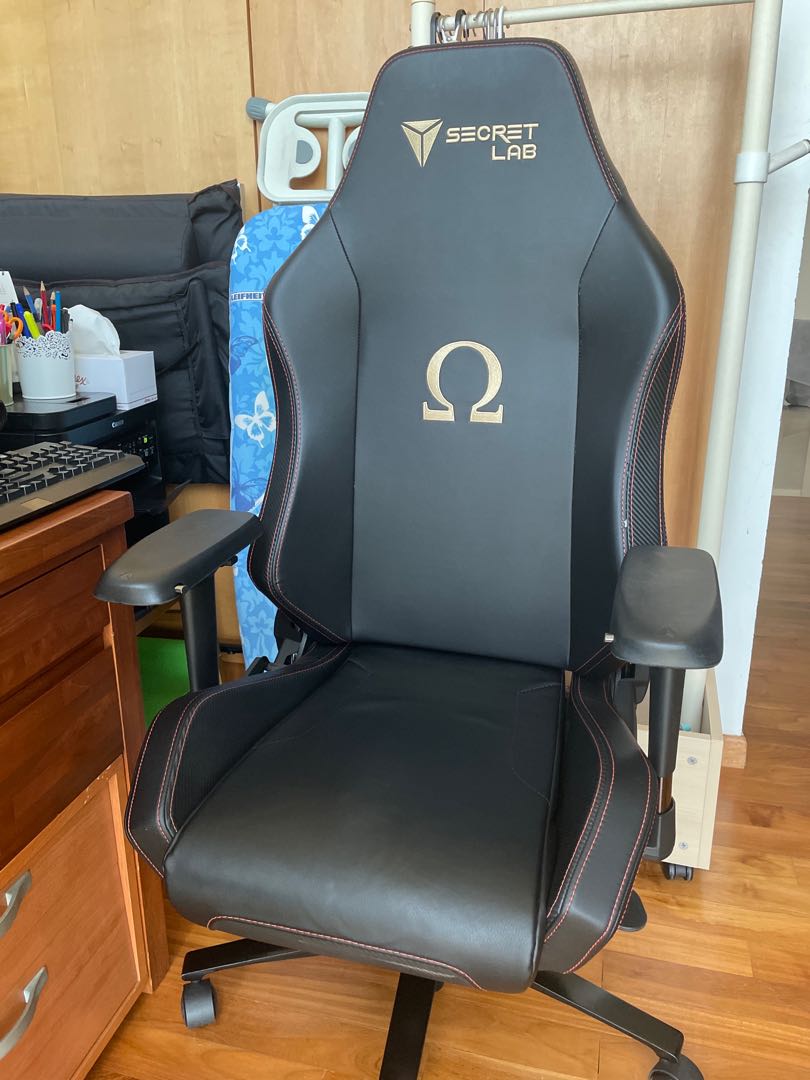 Secret lab OMEGA 2020 stealth model chair, Furniture & Home Living