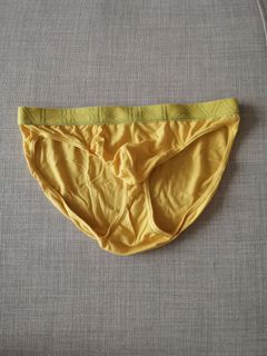 (Category: ) located in . Submitted by wlly1986 (Listing ID 1164937228, Image 1). Description: .