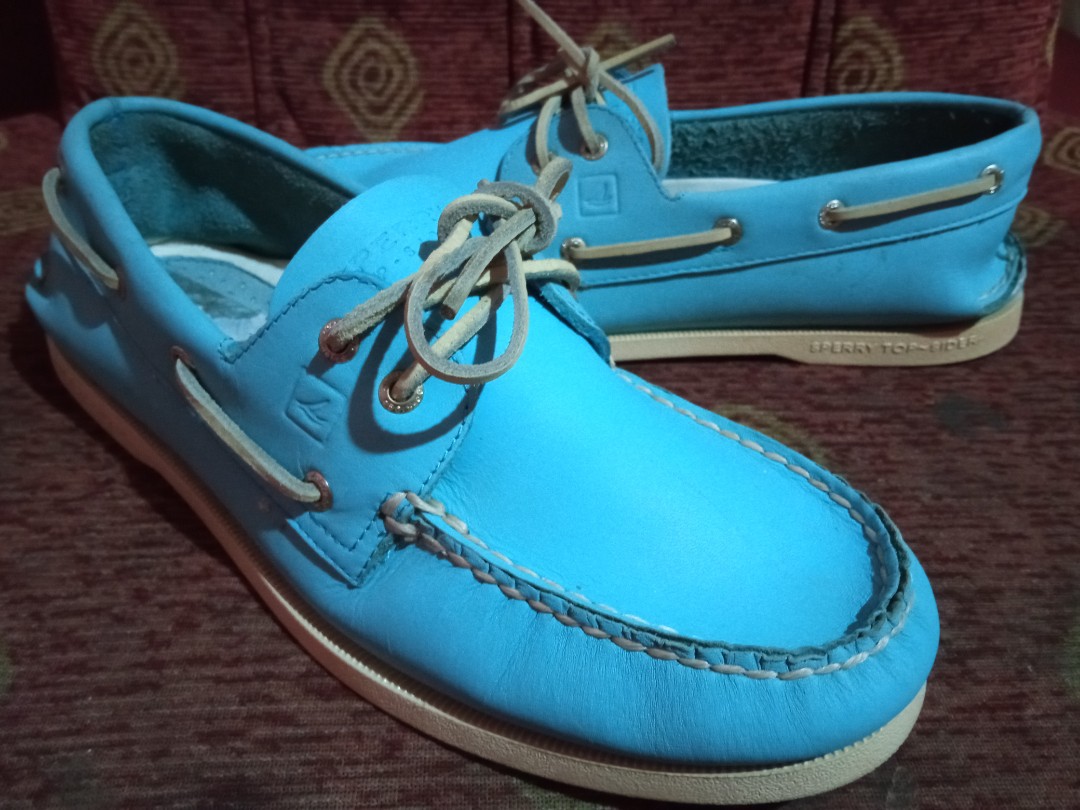 light blue sperrys