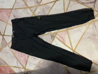 (Category: ) located in . Submitted by areeq_grgstore (Listing ID 1164926869, Image 1). Description: .