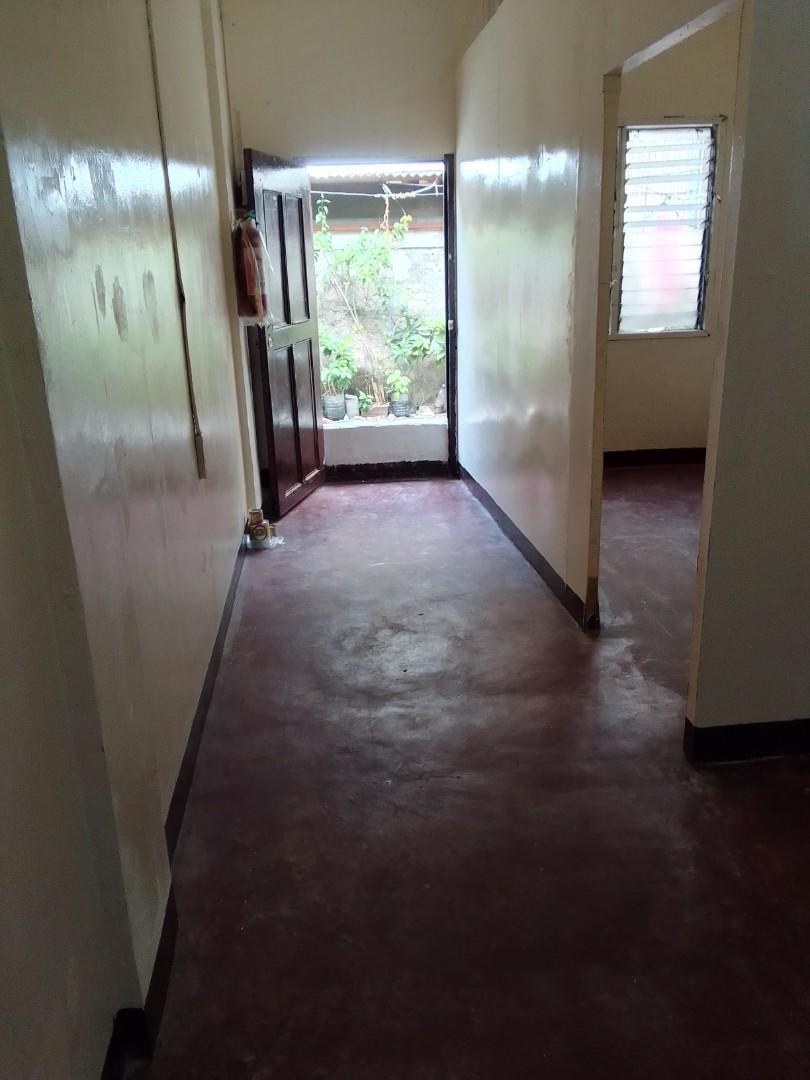 Studio Type Apartment Makati (Category: Apartments & Condos) located in Makati City. Submitted by rodolfoayco.paz (Listing ID 1164852511, Image 1). Description: 5 Minute walk from Ayala Circuit Malls Makati. Walking distance from schools, wet market, houses of worship. Several blocks away from Makati City Hall. Please call 09278192777 globe. look for Rod Paz.