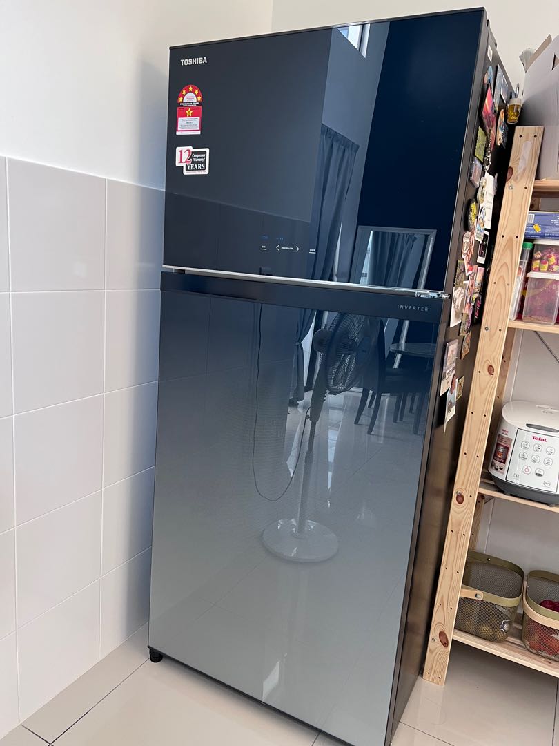 Toshiba top refrigerator 661