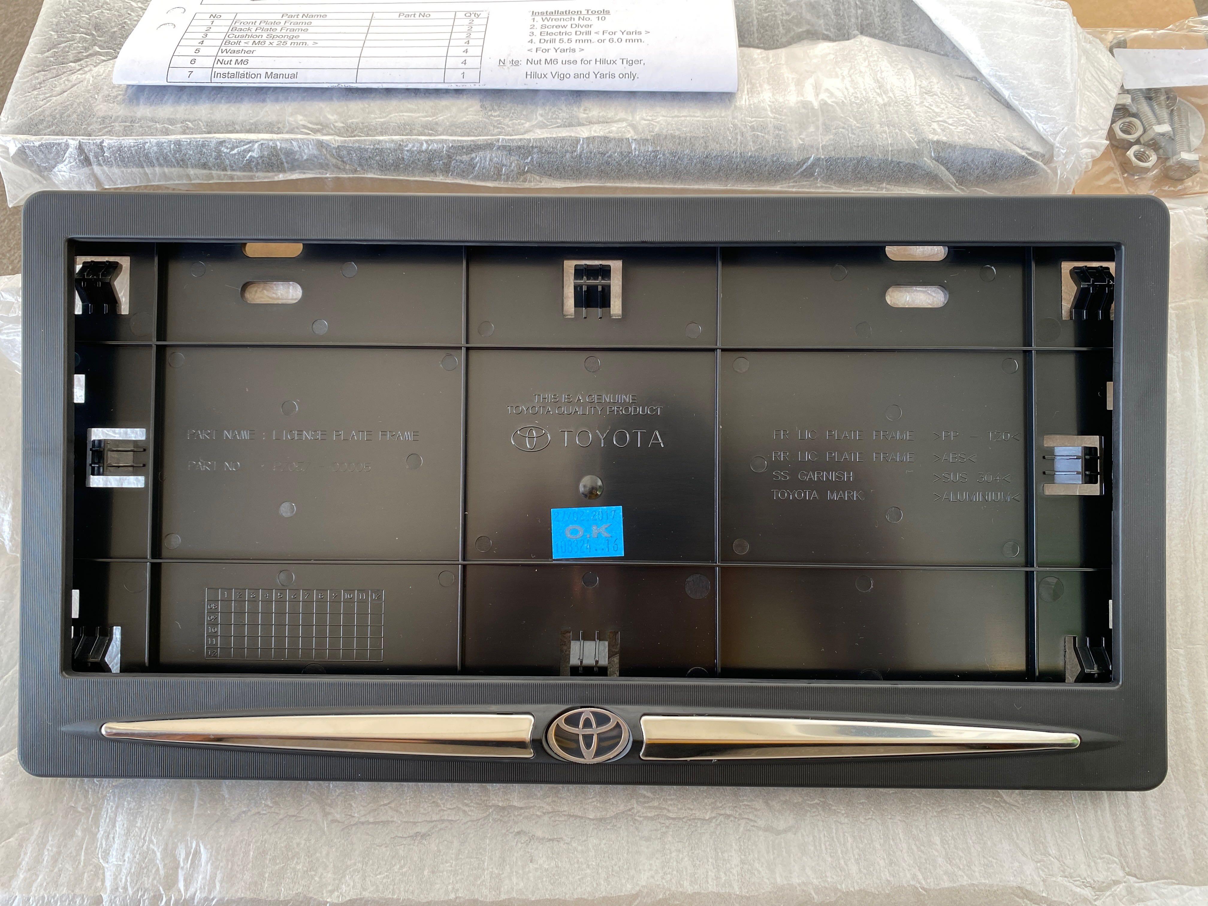 Genuine toyota sales license plate frame