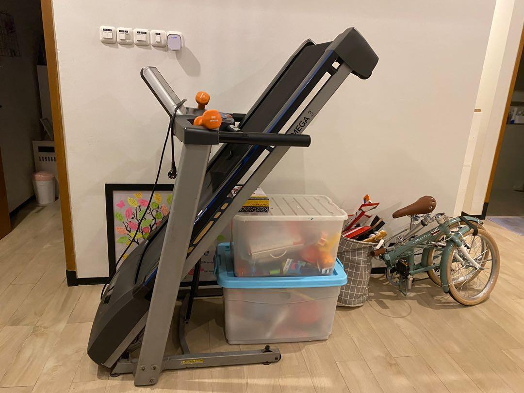 Horizon omega store 3 treadmill