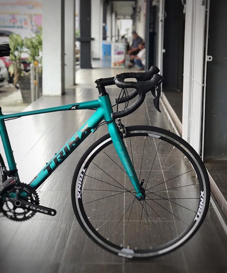 TRINX CLIMBER 2.0 SHIMANO SORA 18SPEED Sports Equipment Bicycles