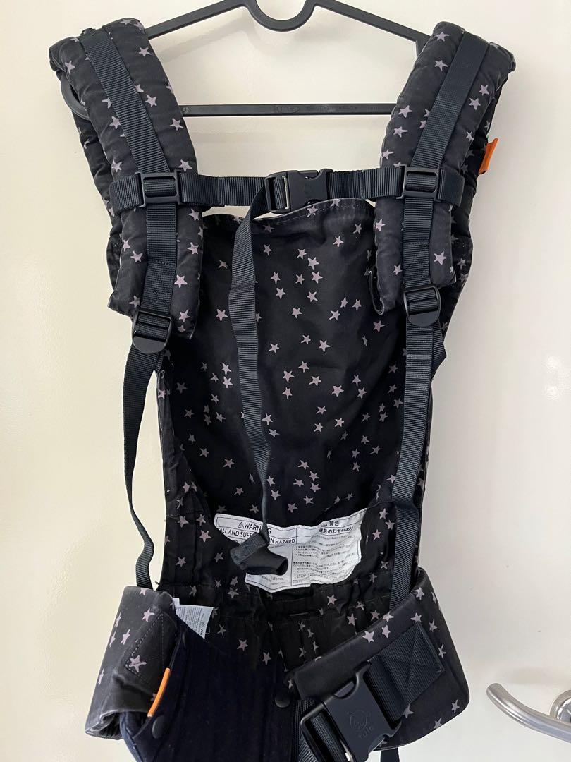 Tula Freetogrow Carrier (Stars), Babies & Kids, Going Out, Carriers