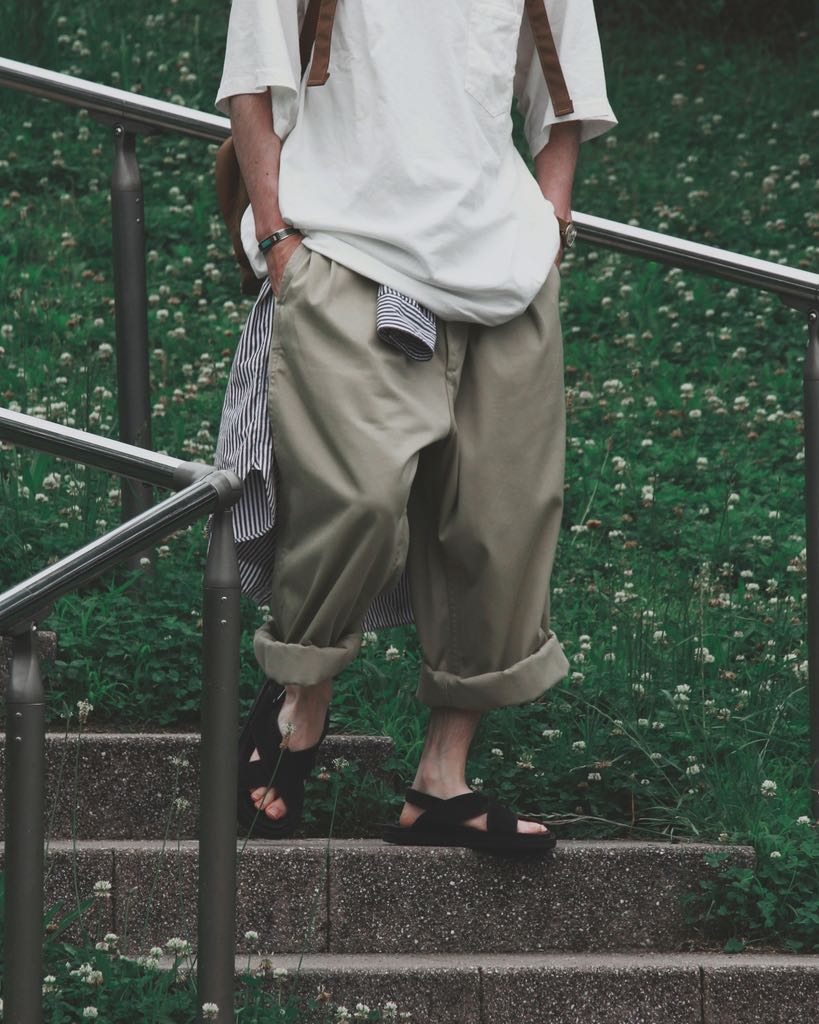 Nanamica Double Pleat Wide Chino Pants in Moss Green