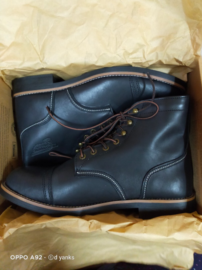 CLEARANCE RED WING BOOT