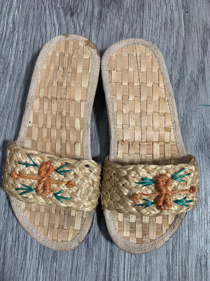 Abaca Slippers, Babies & Kids, Babies & Kids Fashion on Carousell