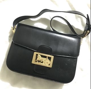 （分類：）位於 。 由 balllllllb 提交（商品編號 1165066961，圖片 1）。簡介： 。